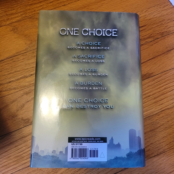 Divergent series trilogy hardcover - Picture 6 of 7